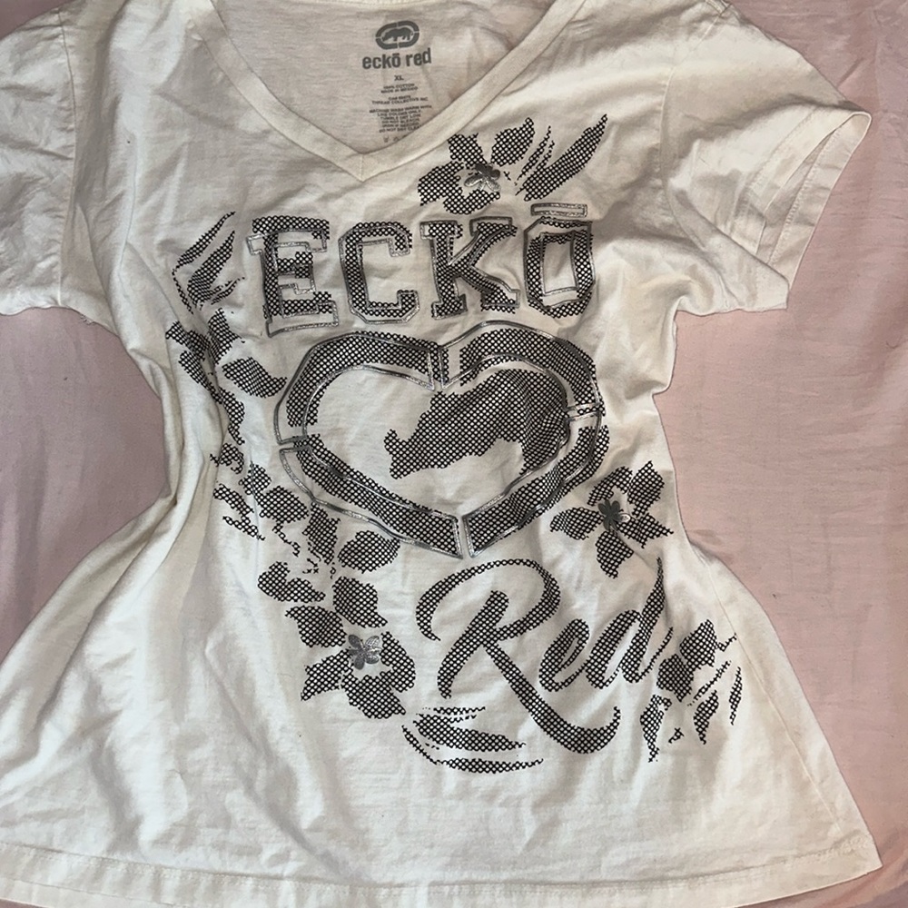 eckō red shirt XL